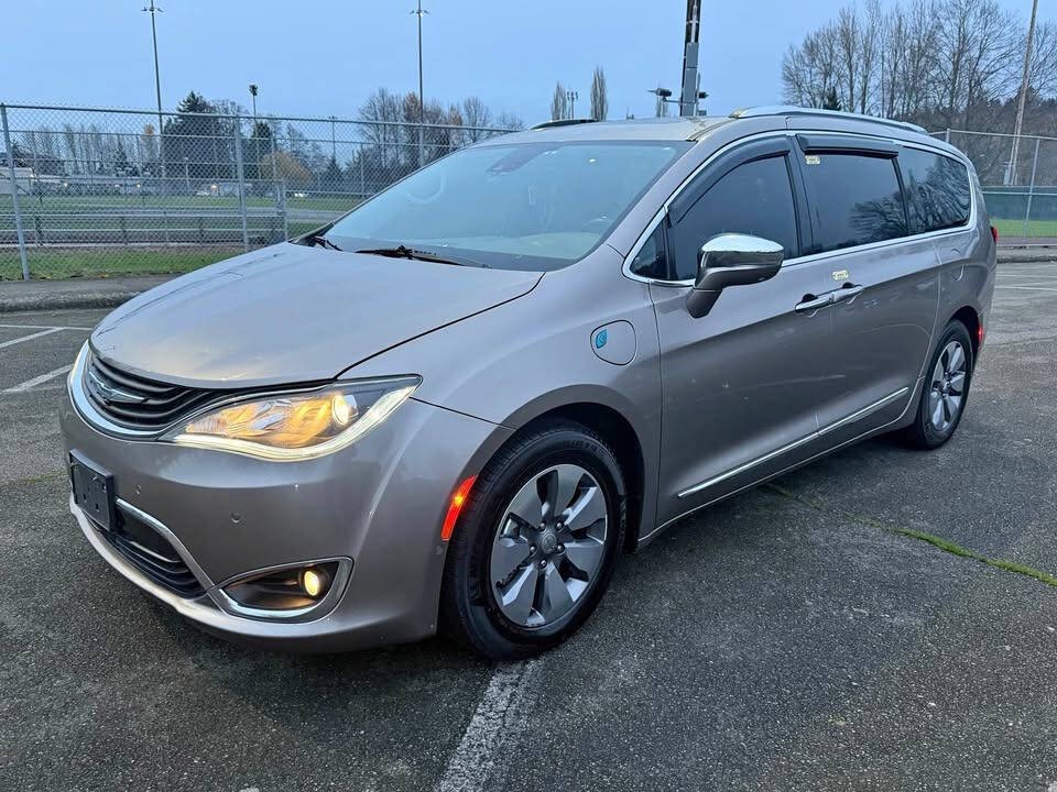 2018 Chrysler Pacifica Image 5