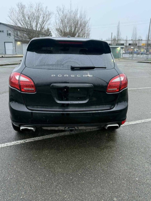 2011 Porsche Cayenne Image 27