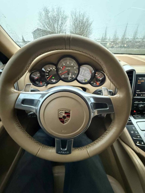 2011 Porsche Cayenne Image 29