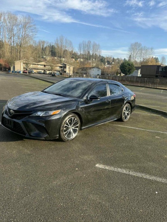 2018 Toyota Camry Image 6