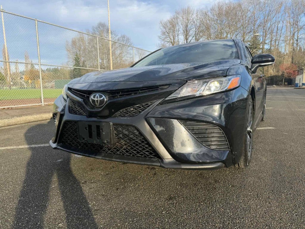 2018 Toyota Camry Image 8