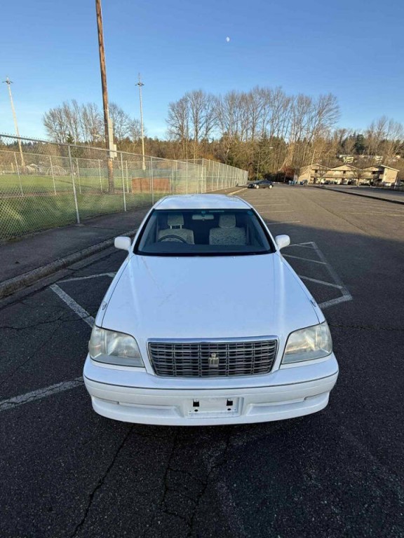 1999 Toyota Crown Image 4