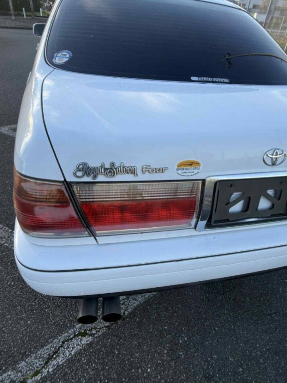 1999 Toyota Crown Image 28