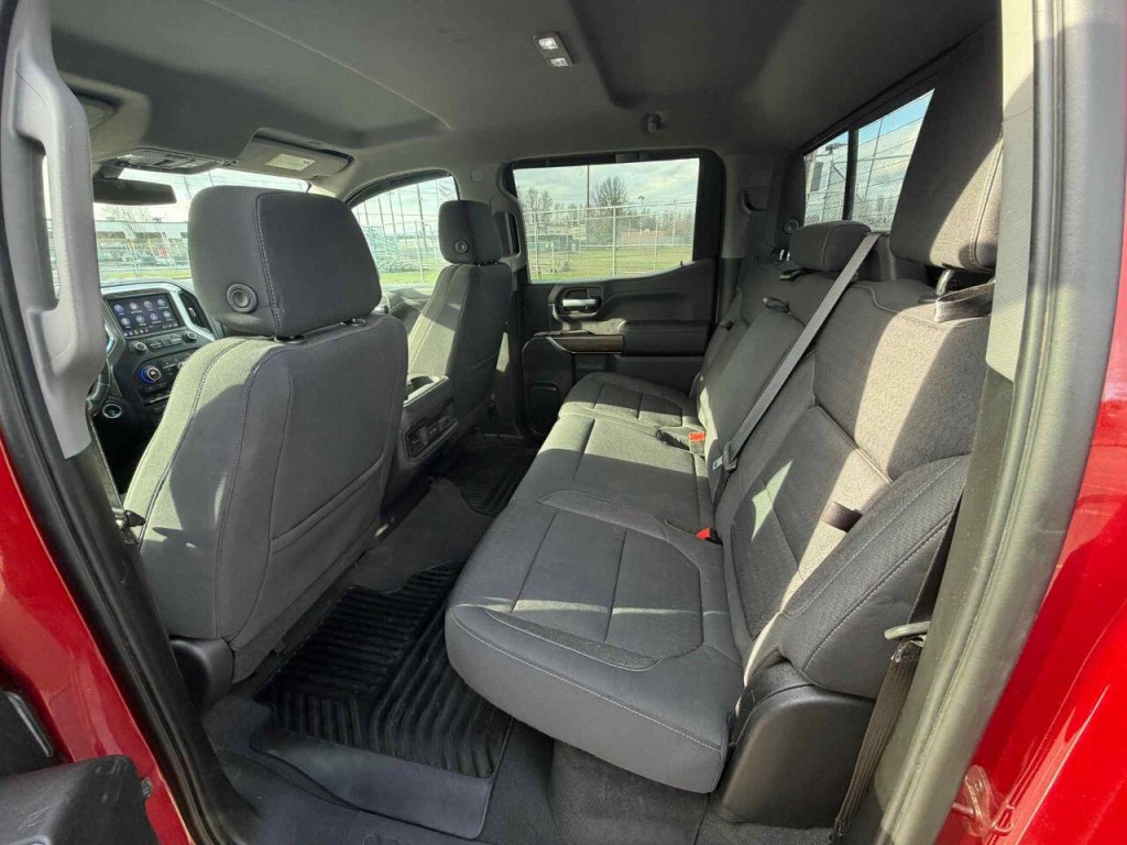 2021 Chevrolet Silverado 1500 Image 13