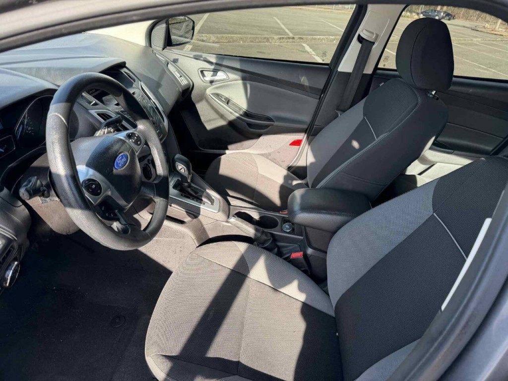 2014 Ford Focus Image 6