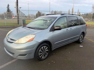 Image for 2004 Toyota Sienna LE 7 Passenger ID: 7408872
