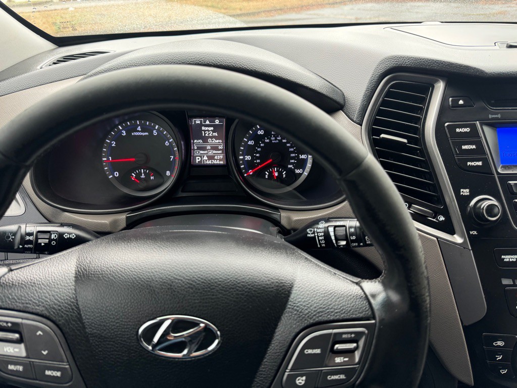 2013 Hyundai Santa Fe Sport Image 9