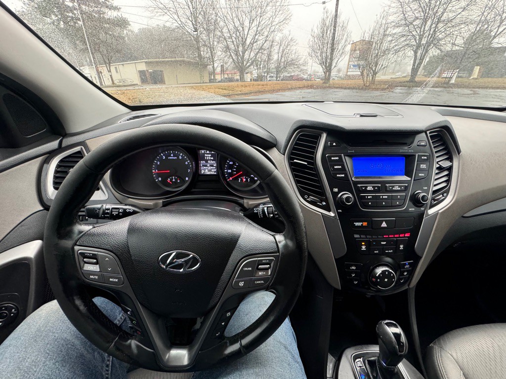 2013 Hyundai Santa Fe Sport Image 10