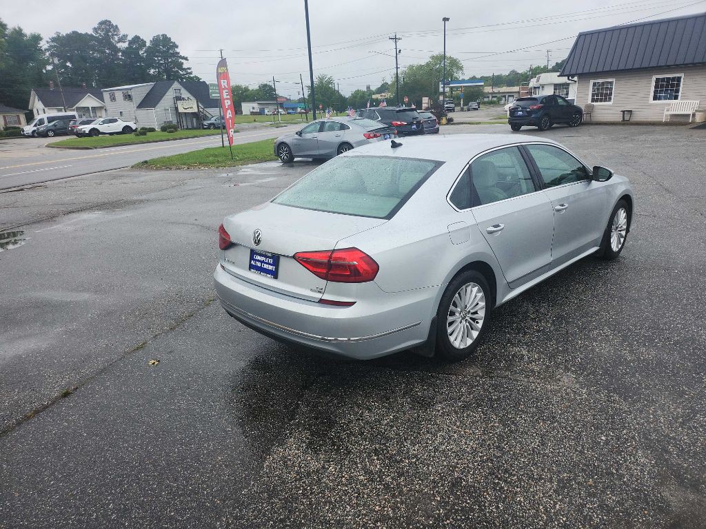 2016 Volkswagen Passat Image 5