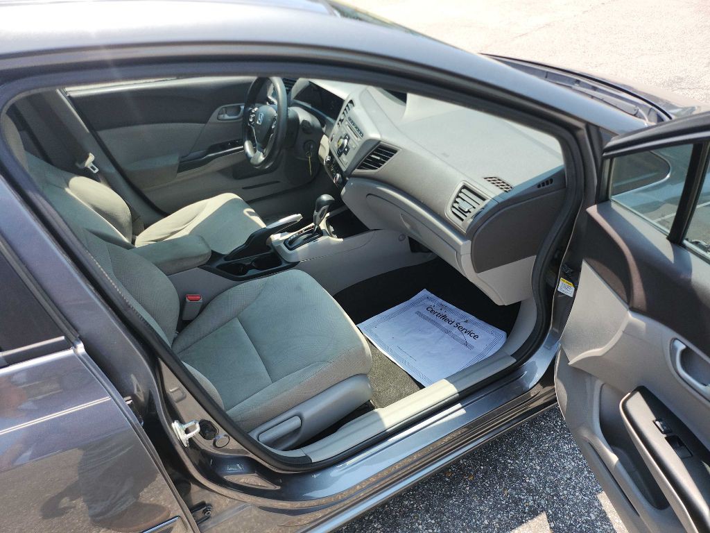 2012 Honda Civic Image 30