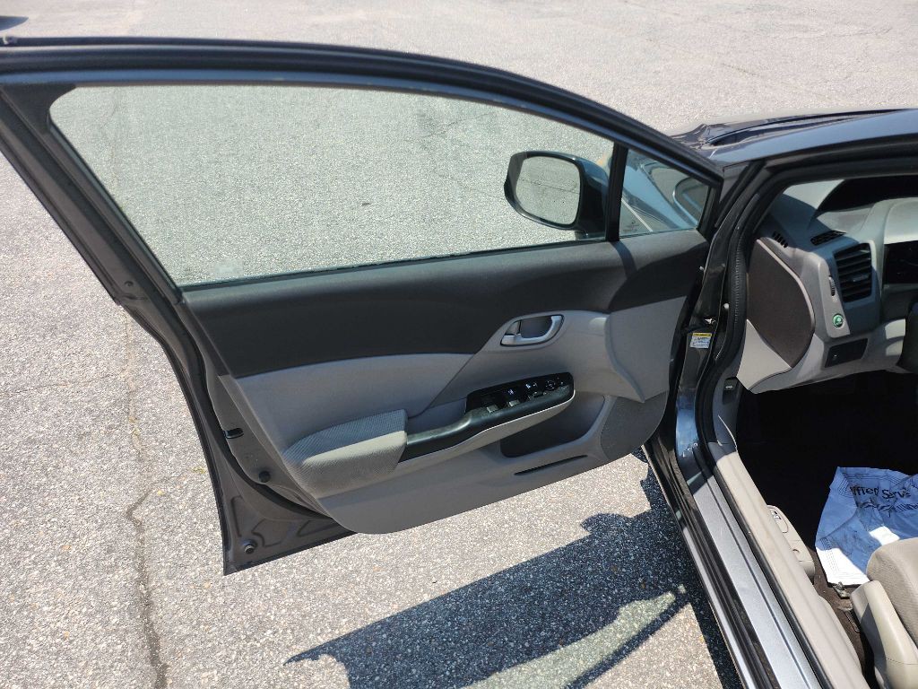 2012 Honda Civic Image 43