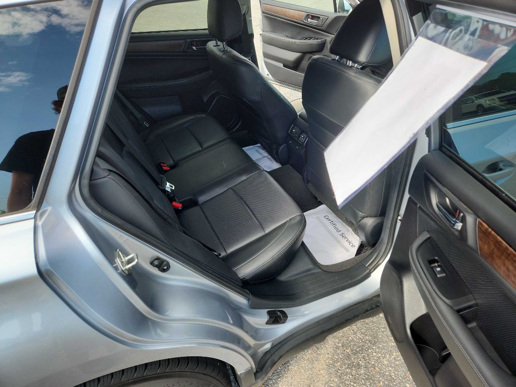 2016 Subaru Outback Image 13