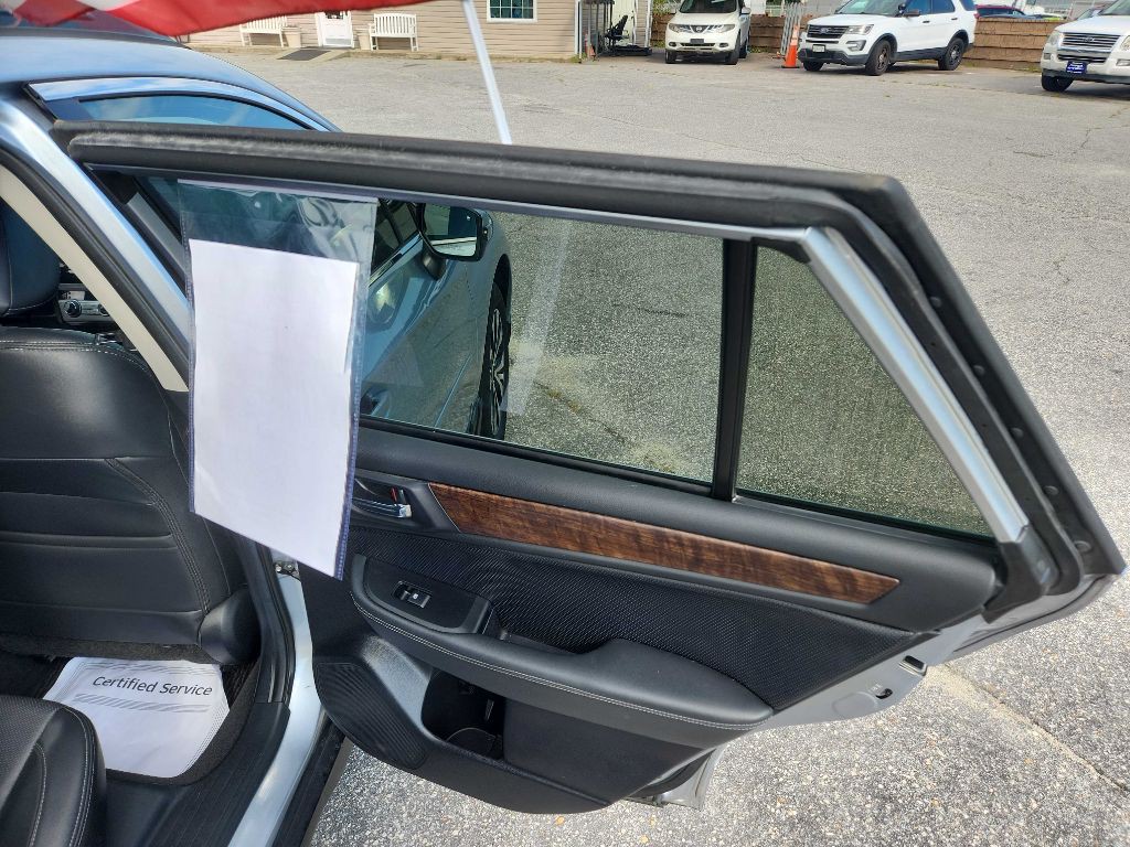 2016 Subaru Outback Image 14