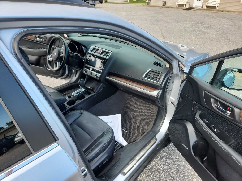 2016 Subaru Outback Image 15