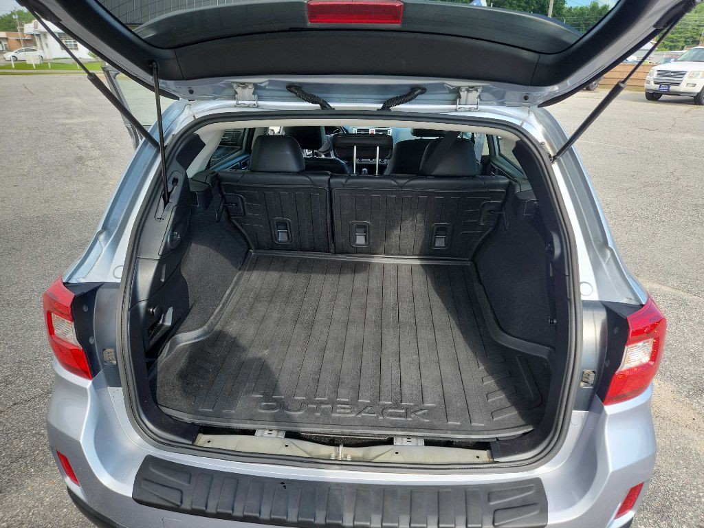 2016 Subaru Outback Image 17