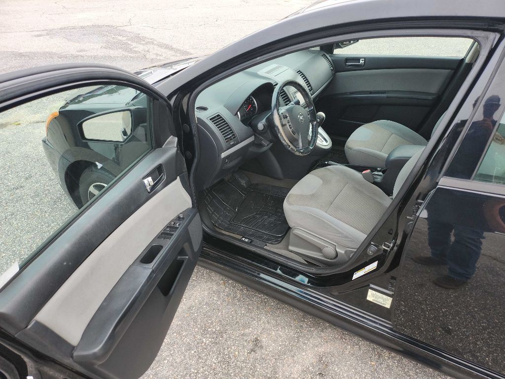 2014 Nissan Sentra Image 9