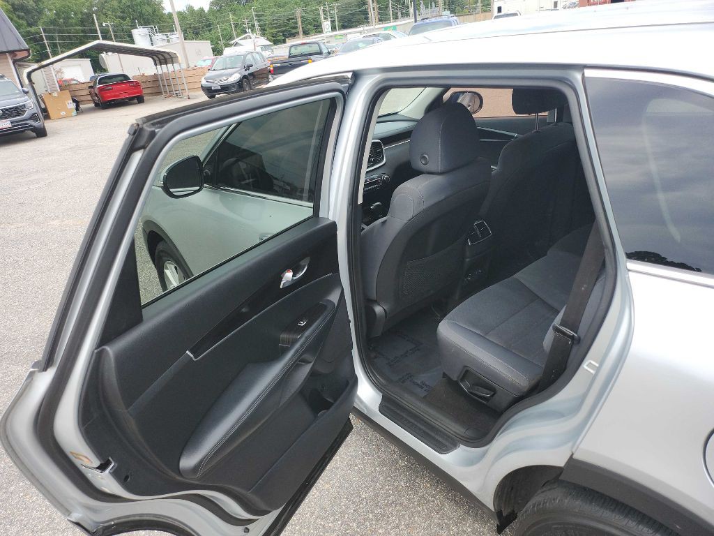 2019 Kia Sorento Image 12