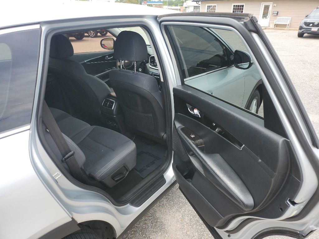2019 Kia Sorento Image 14