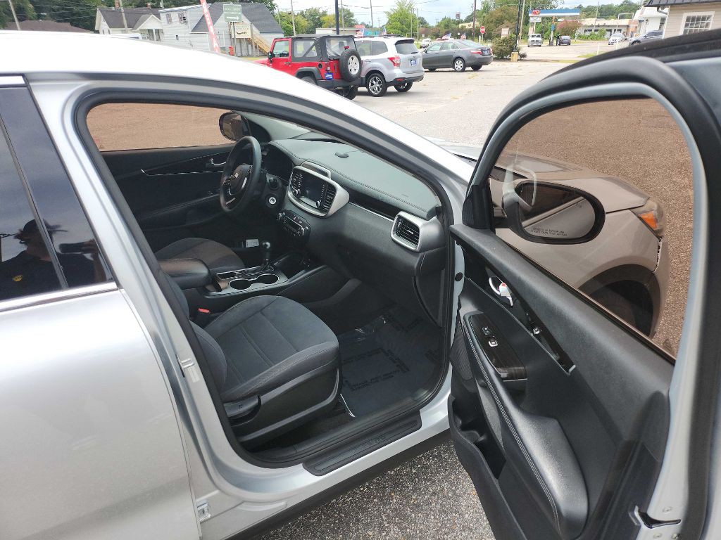 2019 Kia Sorento Image 15