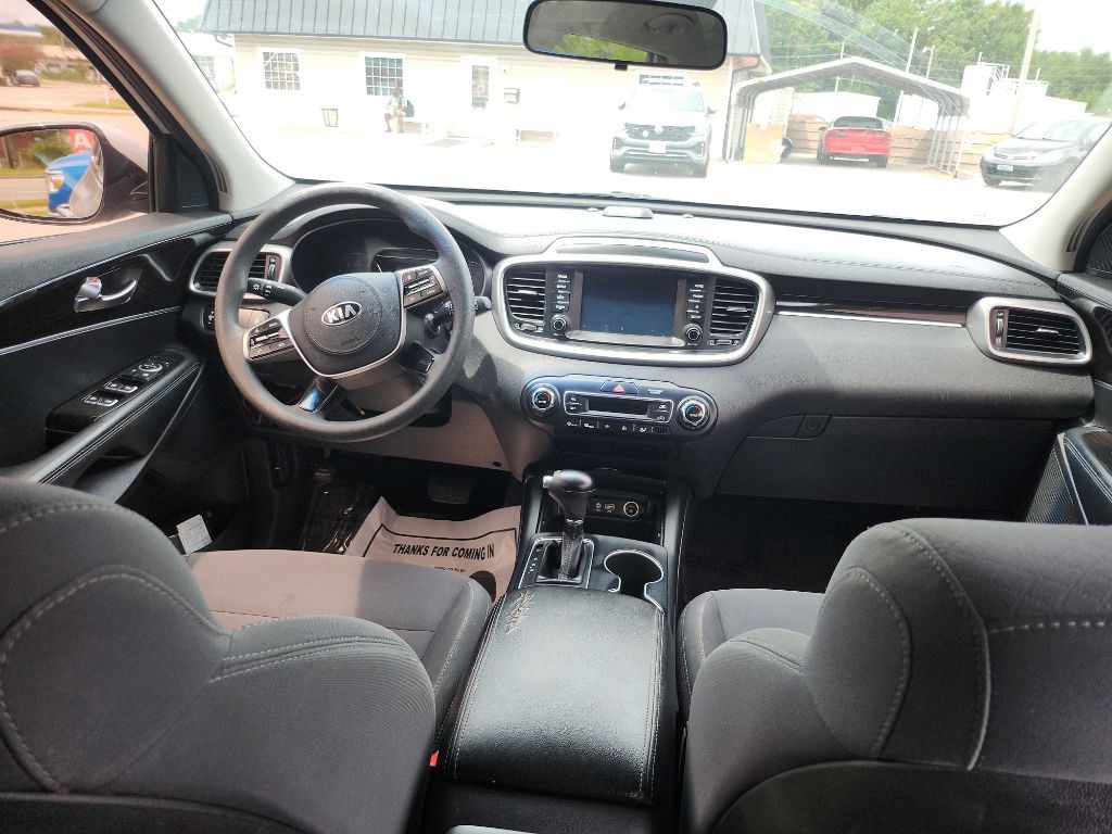 2019 Kia Sorento Image 16