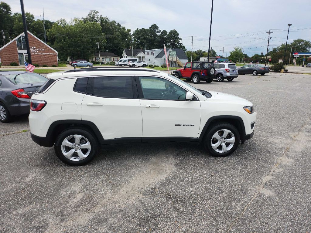 2017 Jeep Compass Image 7