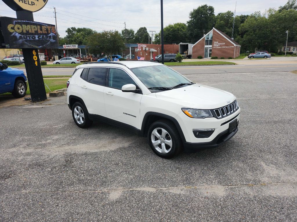 2017 Jeep Compass Image 8