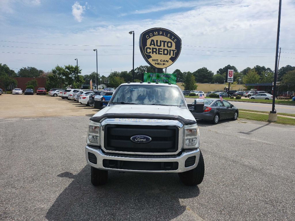 2015 Ford F-350 Image 3