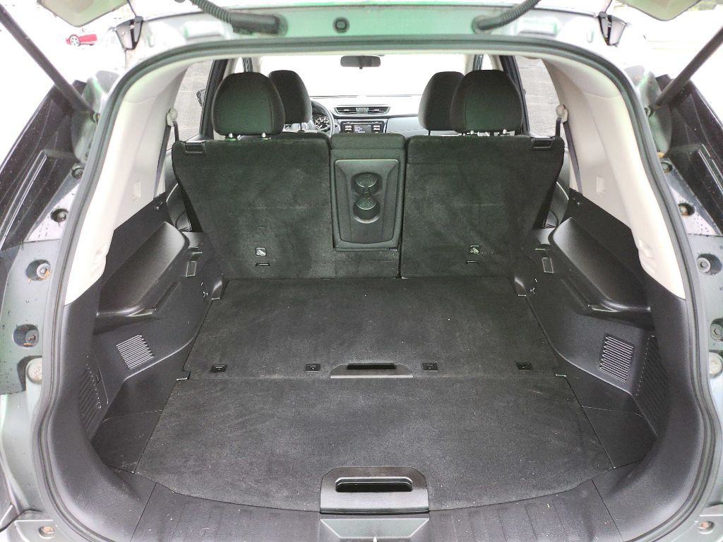 2017 Nissan Rogue Image 13