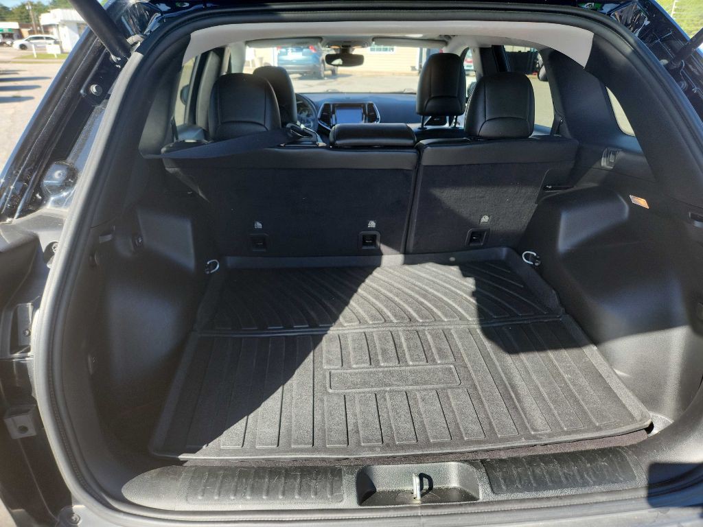 2019 Jeep Cherokee Image 13