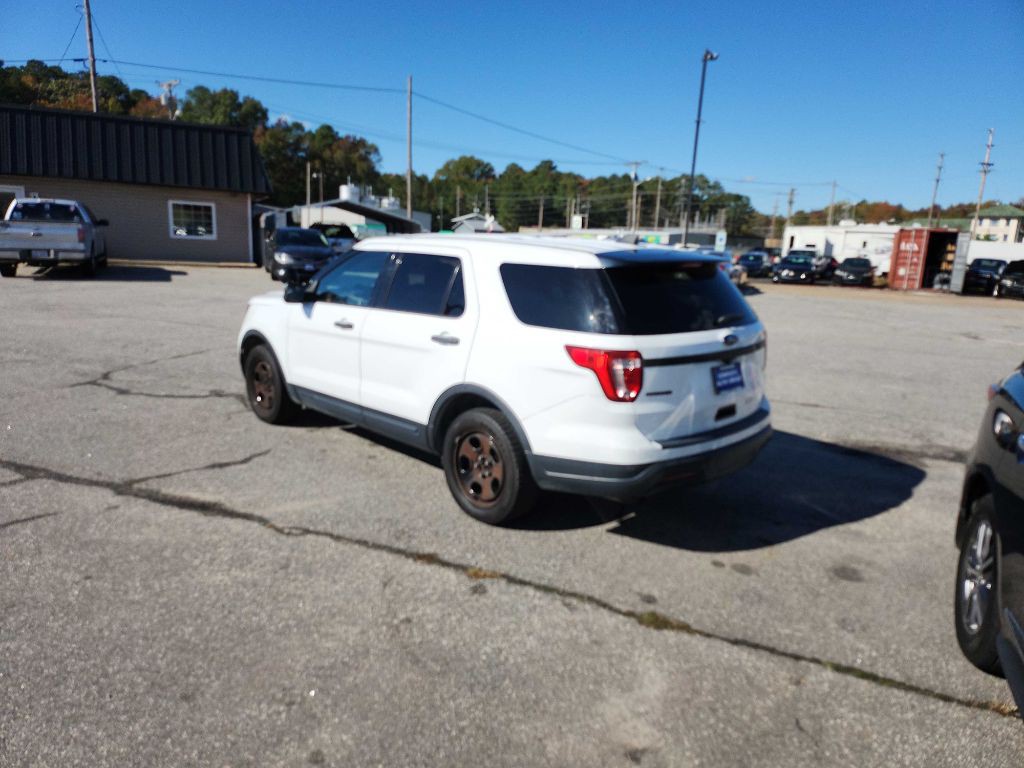 2019 Ford Explorer Image 3