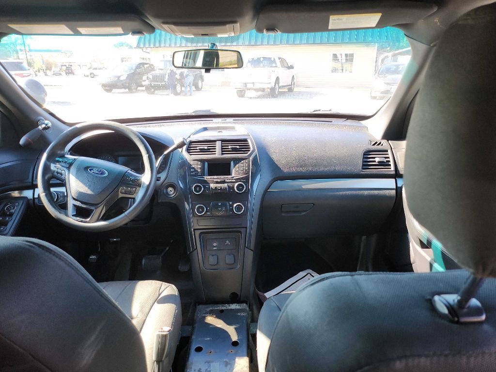 2019 Ford Explorer Image 15