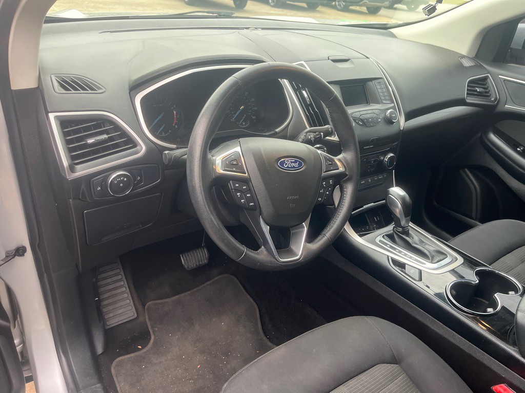 2018 Ford Edge Image 8