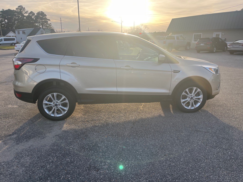 2017 Ford Escape Image 6