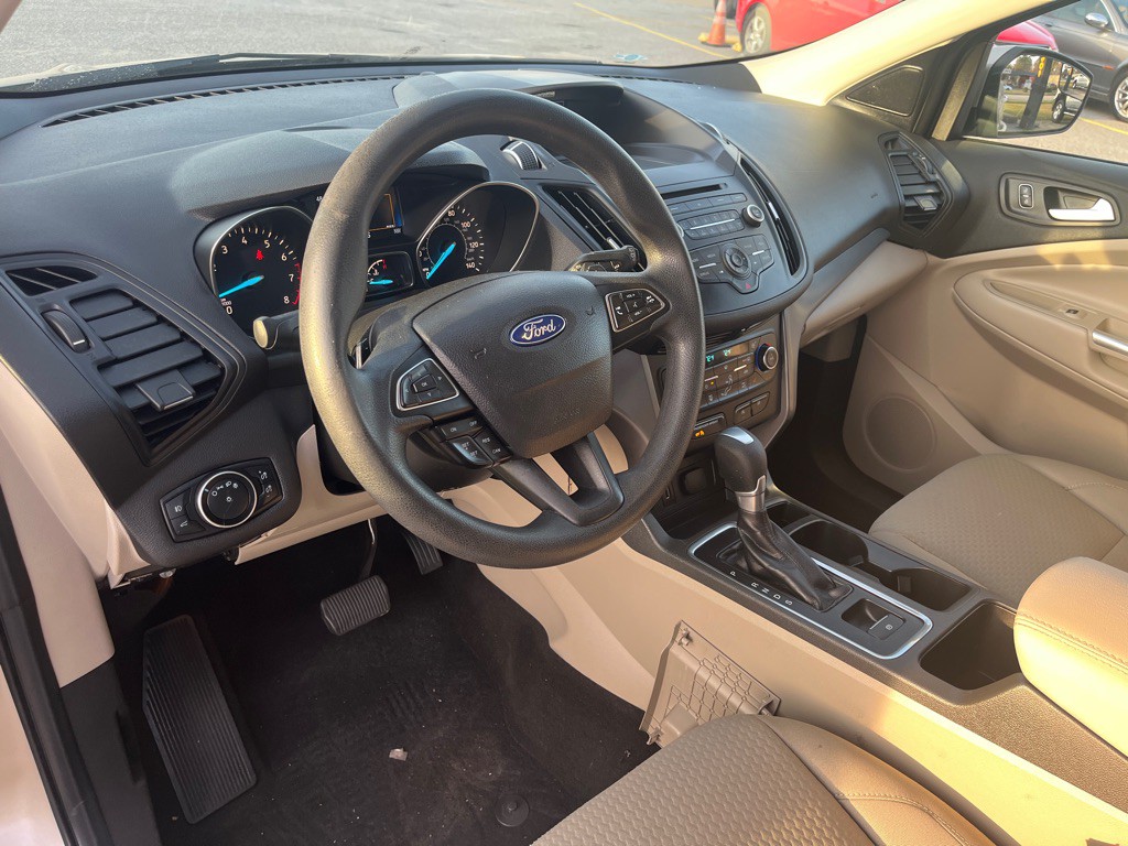 2017 Ford Escape Image 11