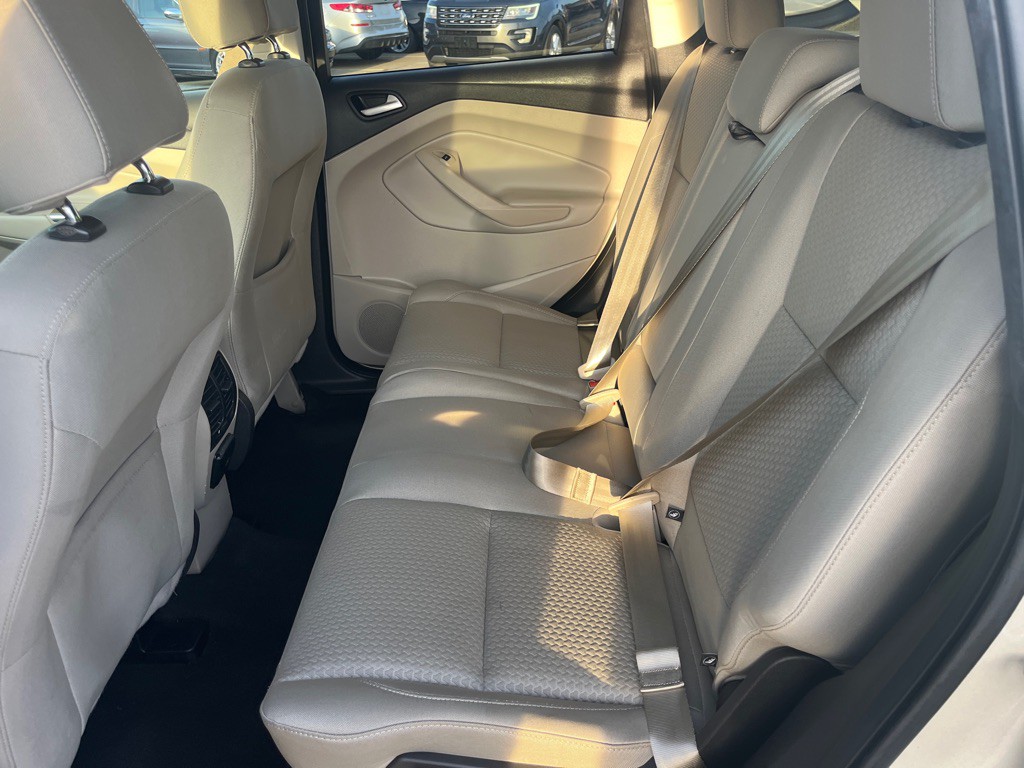 2017 Ford Escape Image 13