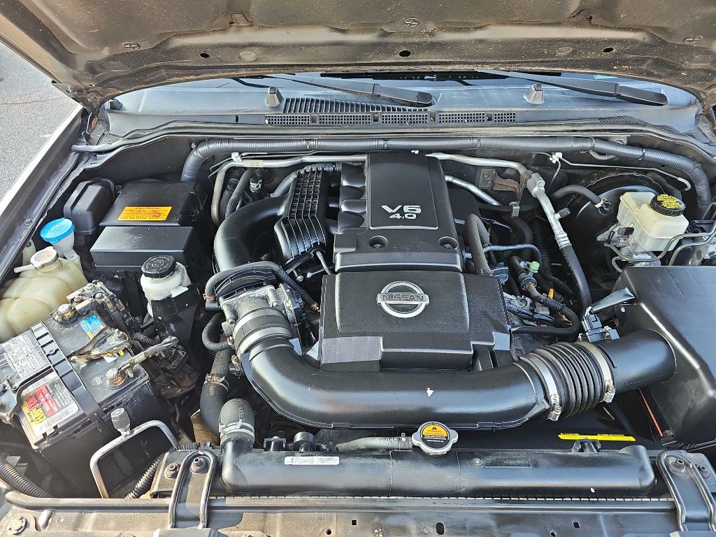 2017 Nissan Frontier Image 11