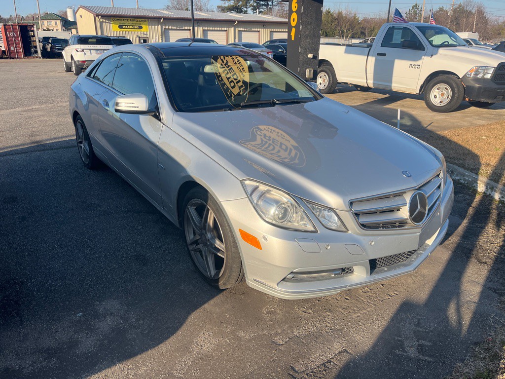 2012 Mercedes-Benz E-Class Image 6