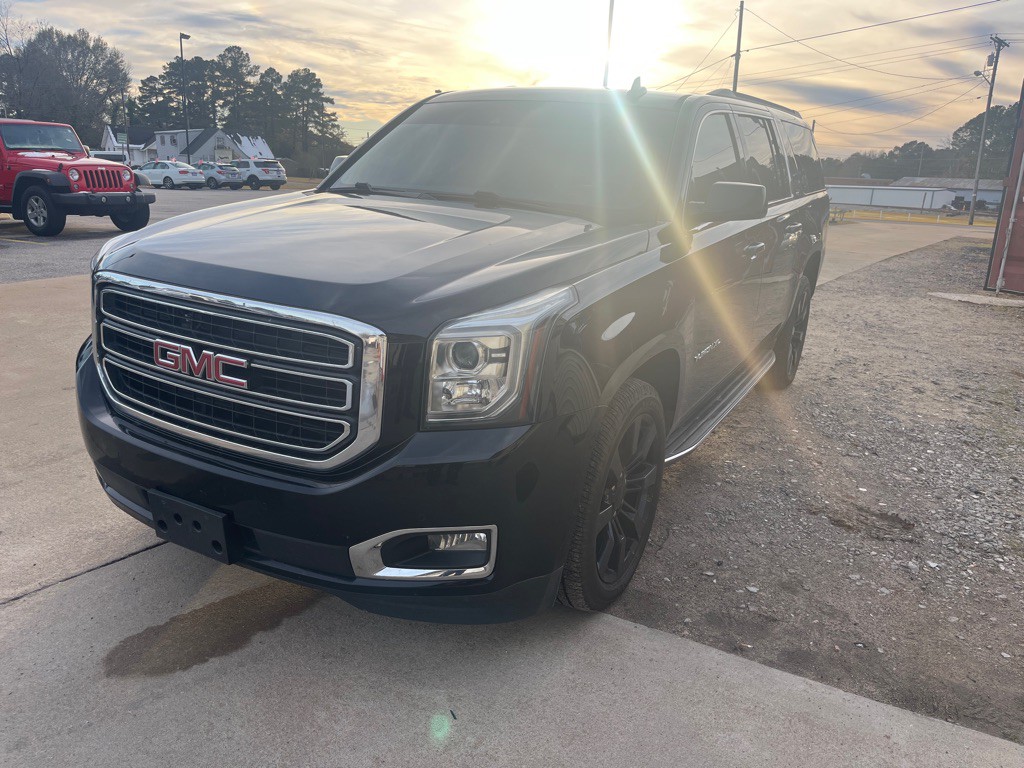 2018 GMC Yukon Image 1