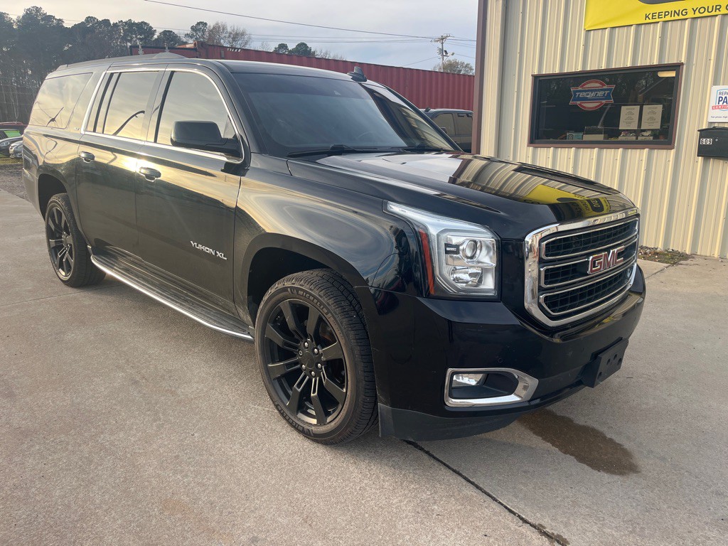 2018 GMC Yukon Image 7