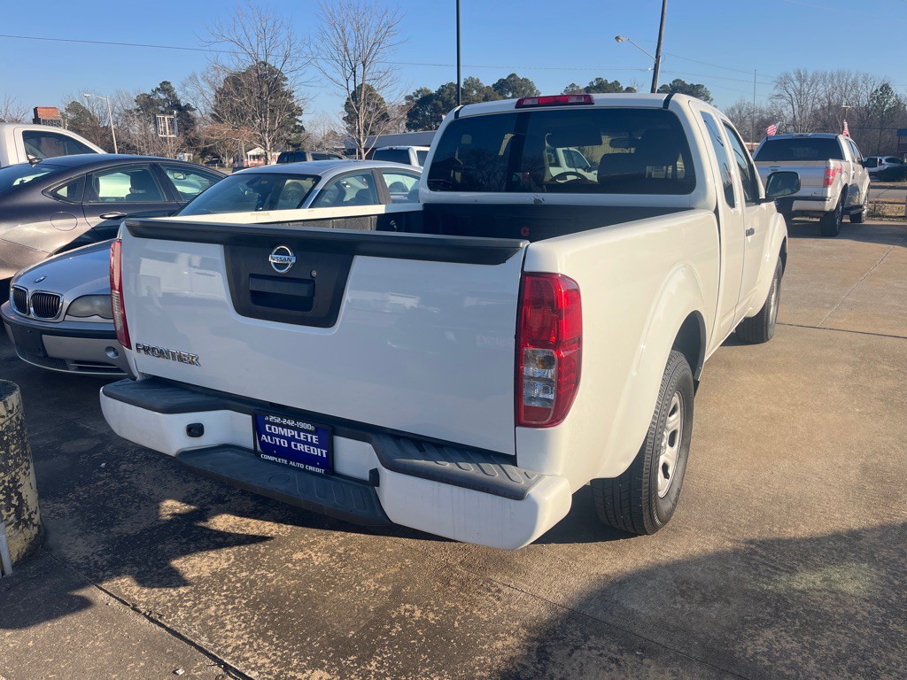 2017 Nissan Frontier Image 4