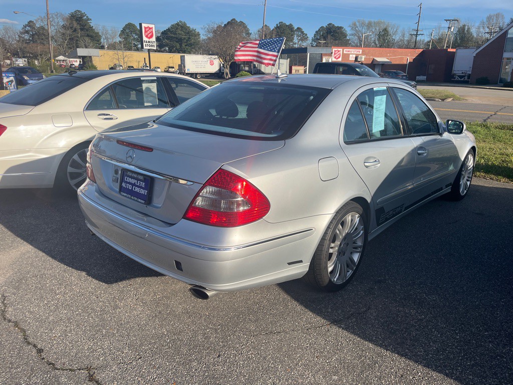 2008 Mercedes-Benz E-Class Image 4