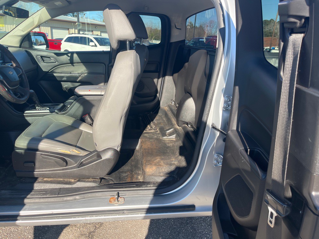 2016 Chevrolet Colorado Image 12