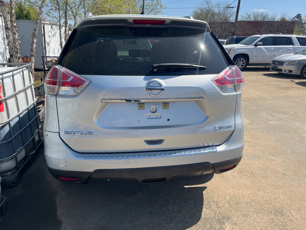 2016 Nissan Rogue Image 3