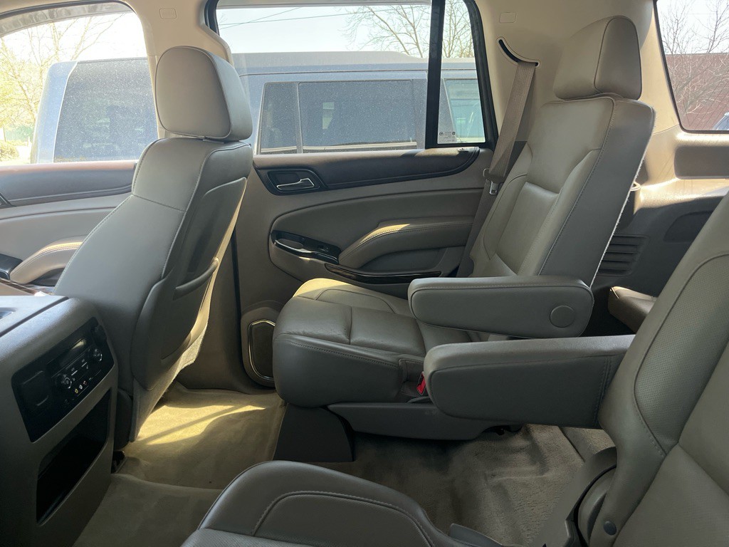 2015 GMC Yukon Image 9