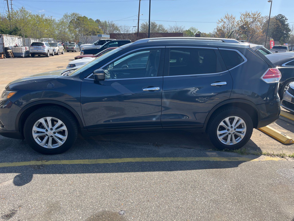 2015 Nissan Rogue Image 2