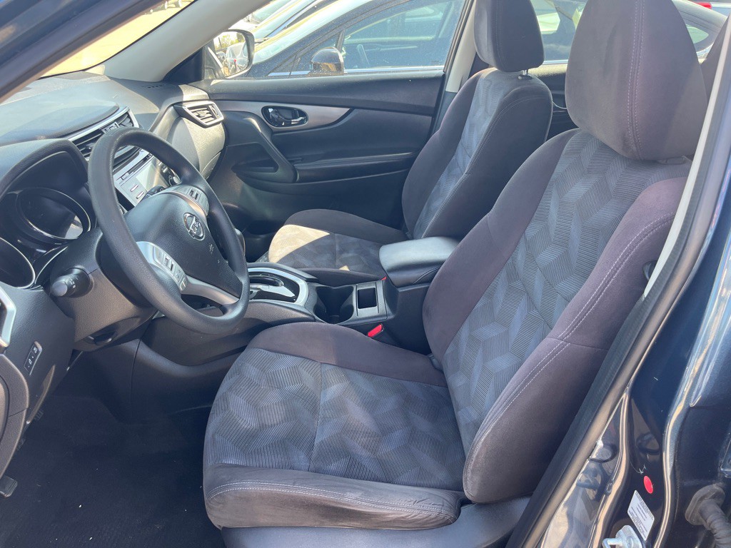 2015 Nissan Rogue Image 8