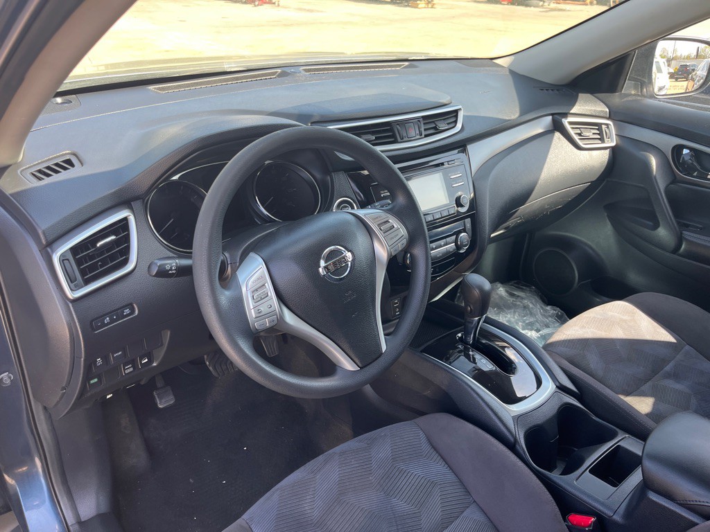 2015 Nissan Rogue Image 9