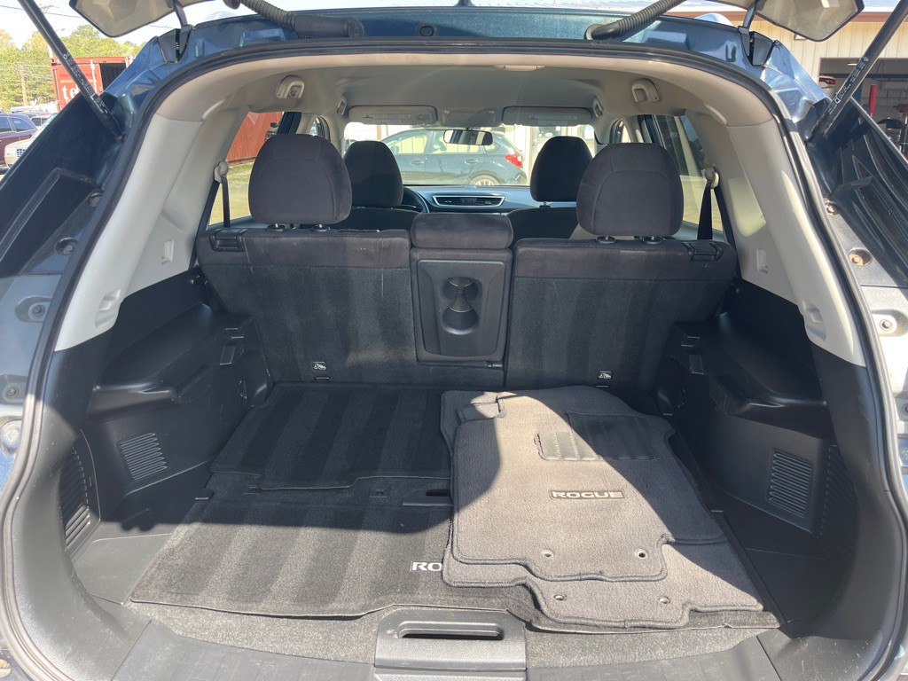 2015 Nissan Rogue Image 12