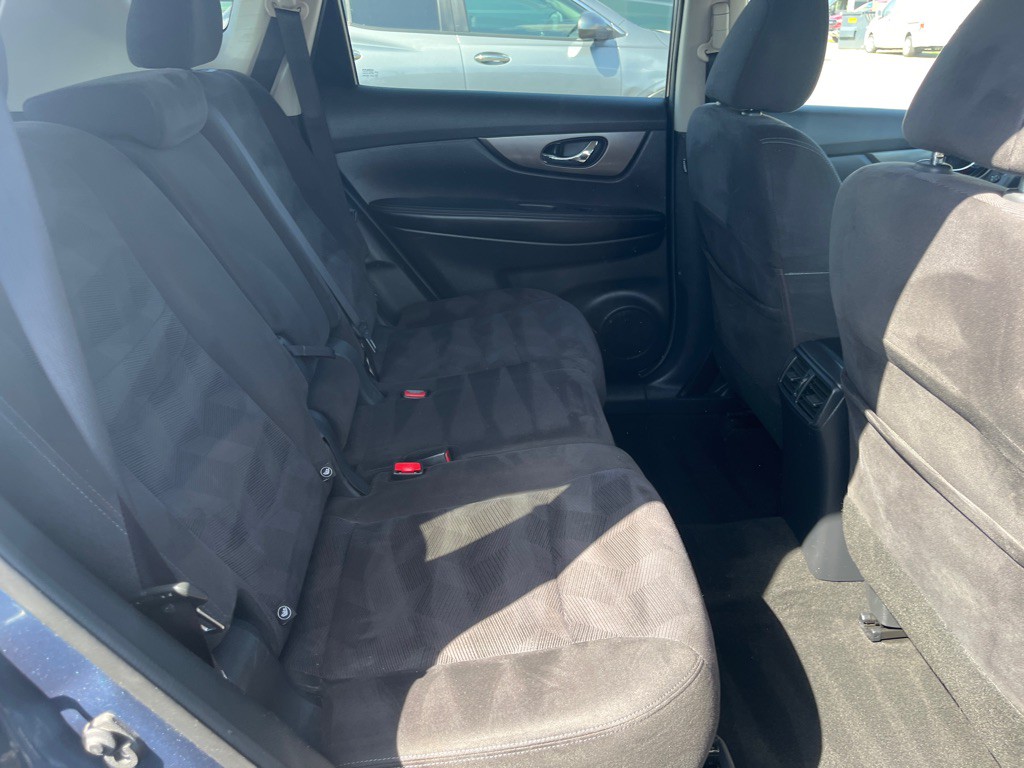 2015 Nissan Rogue Image 14