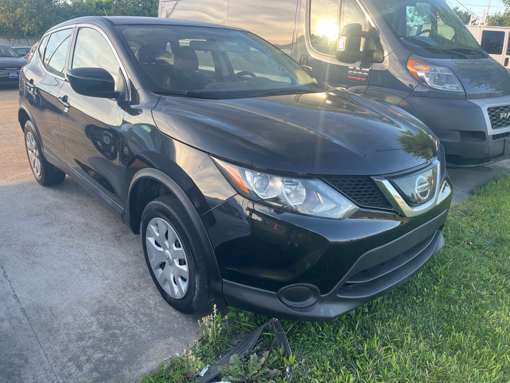 2019 Nissan Rogue Image 4